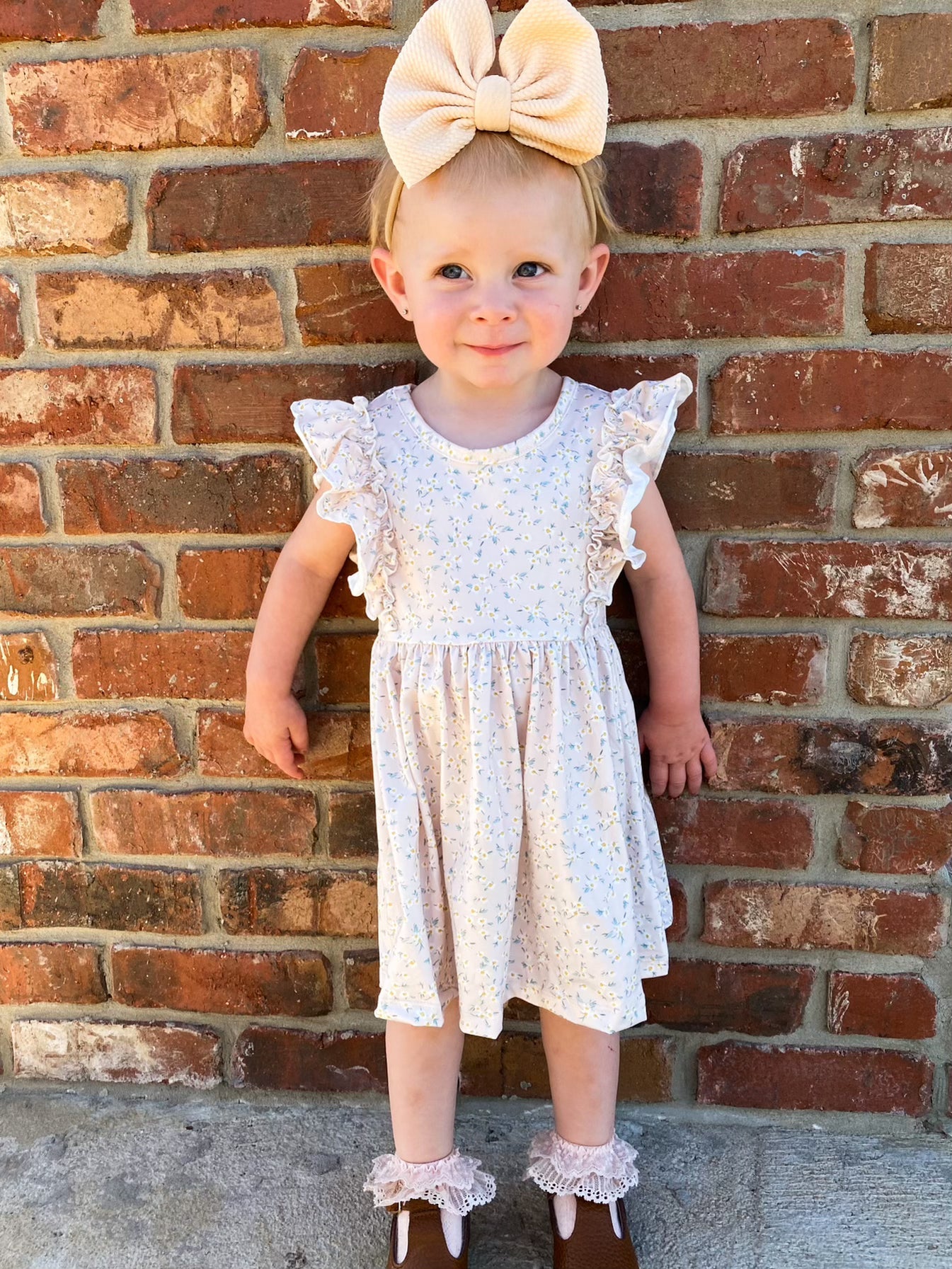 Dainty Daffodil Ruffle Sleeve Dress