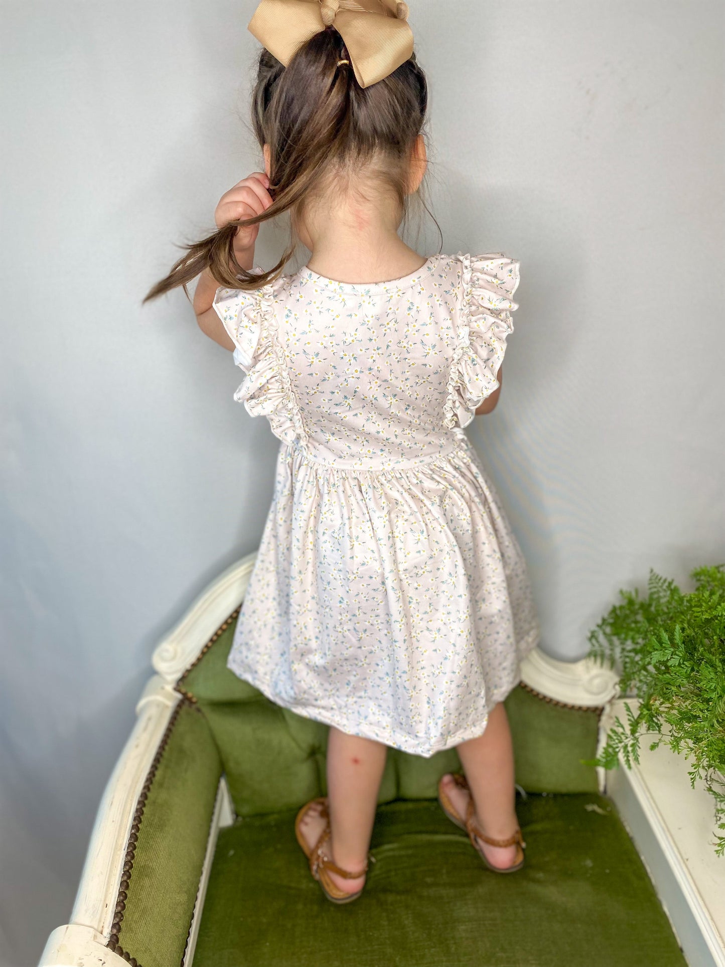 Dainty Daffodil Ruffle Sleeve Dress
