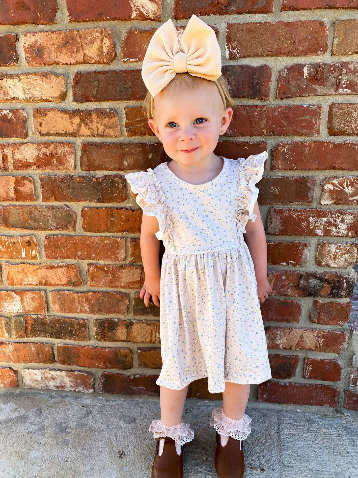 Dainty Daffodil Ruffle Sleeve Dress